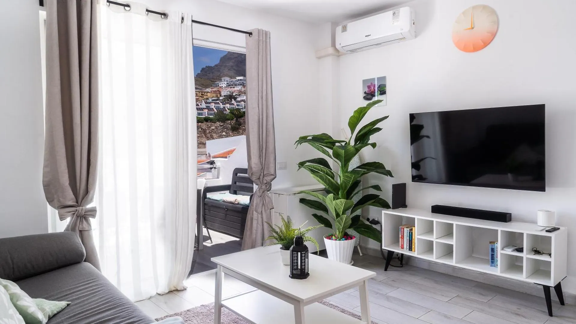 Cosy Apartment Costa Adeje